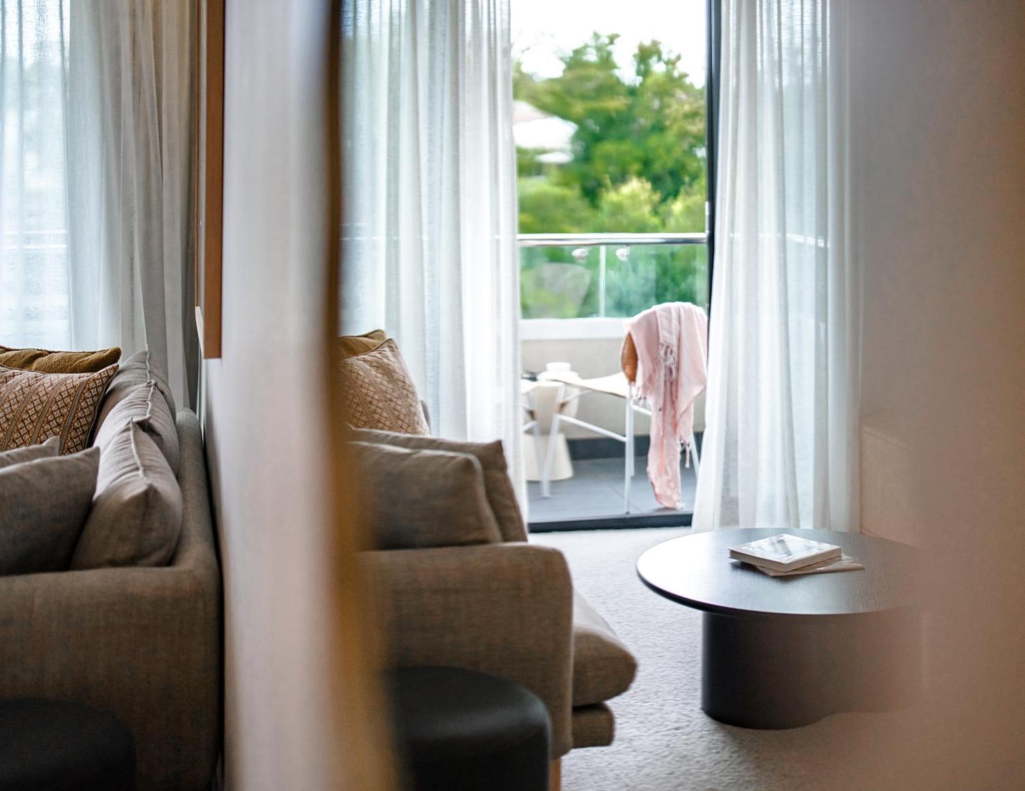 Oaks Vue Suites 절롱 객실 사진